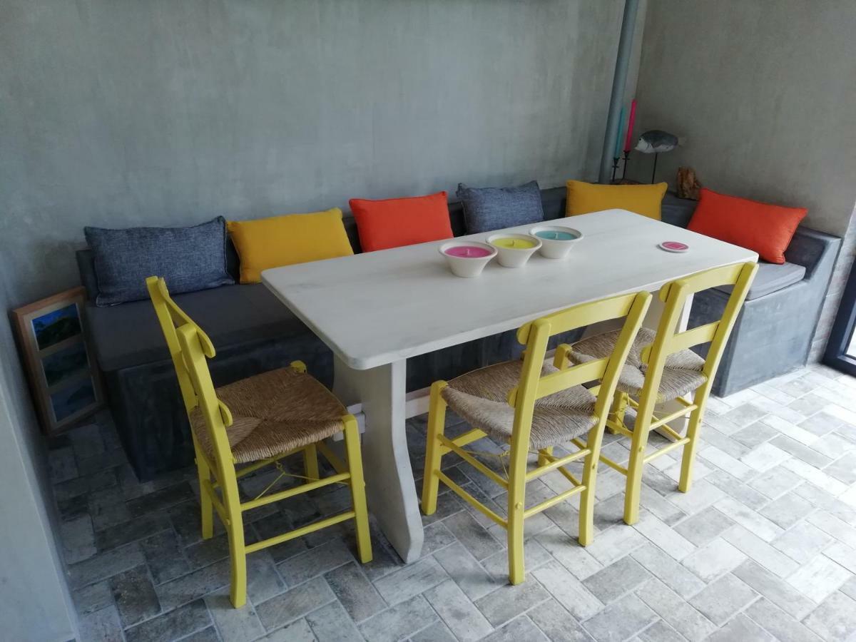 Helena Apartments باراليا بانتالييمونوس المظهر الخارجي الصورة